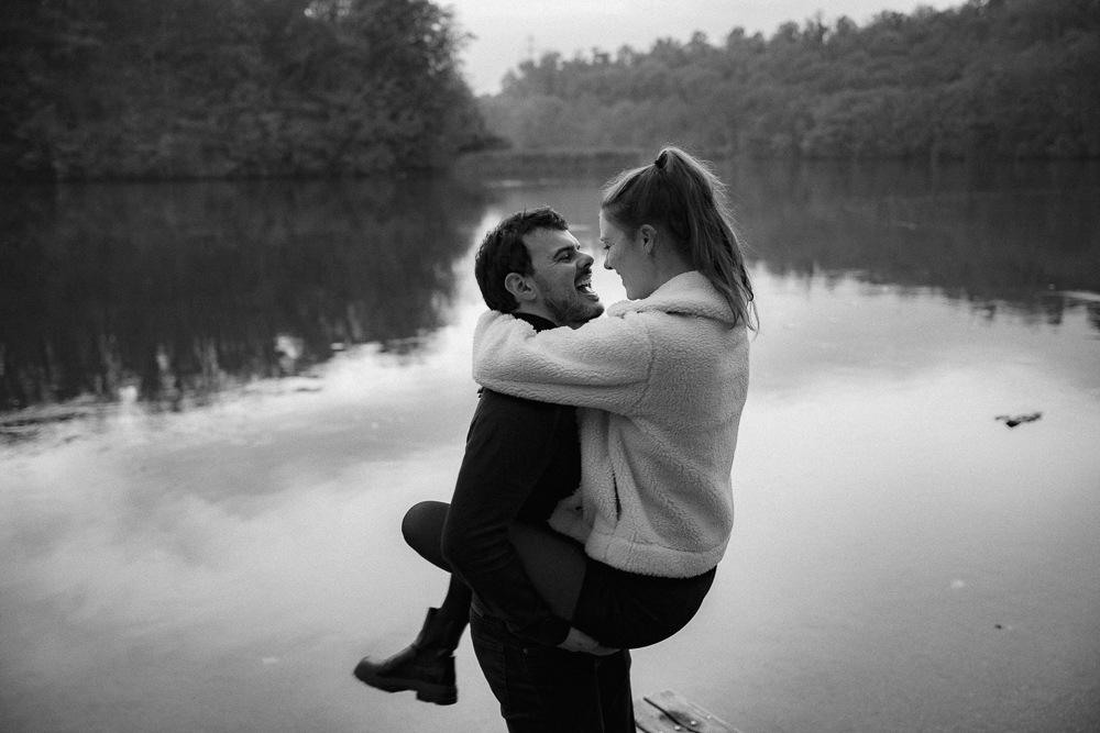 séance photo de couple originale - Anne Gerzat