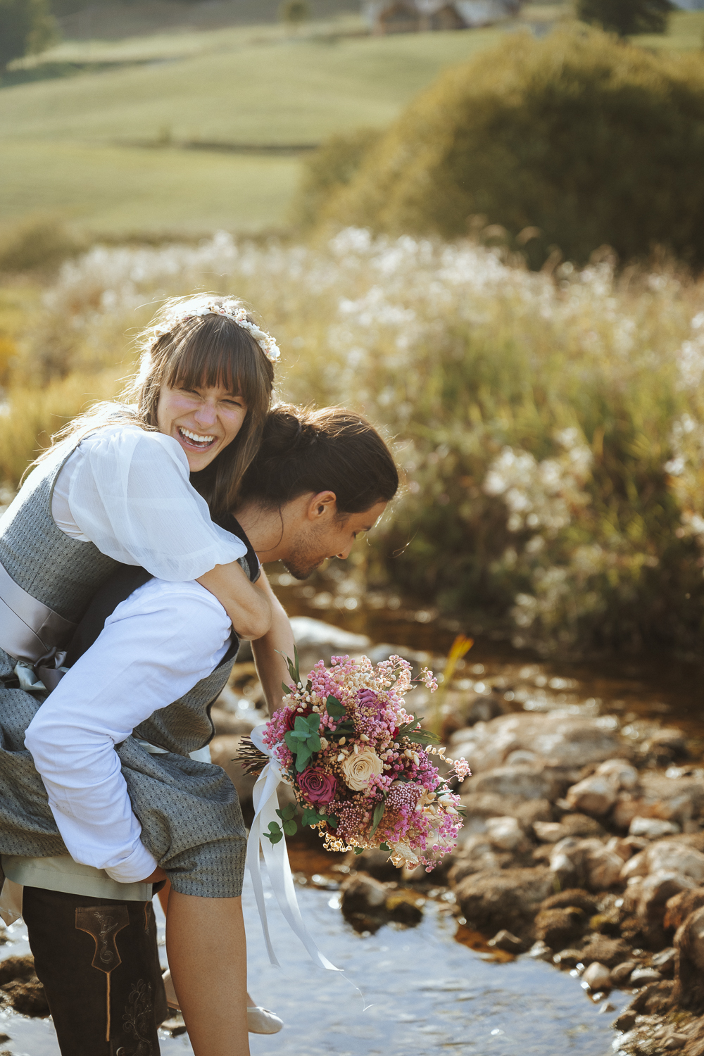 An Intimate traditional Jewish Wedding in France - the kind of love that changes something in you - Anne Gerzat Photographe
